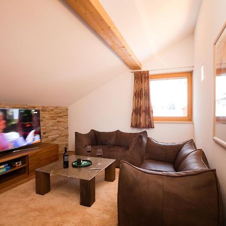 Alpenappartement Bergkoenig Warth  المظهر الخارجي الصورة