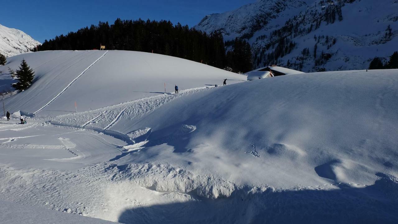 Alpenappartement Bergkoenig Warth  المظهر الخارجي الصورة